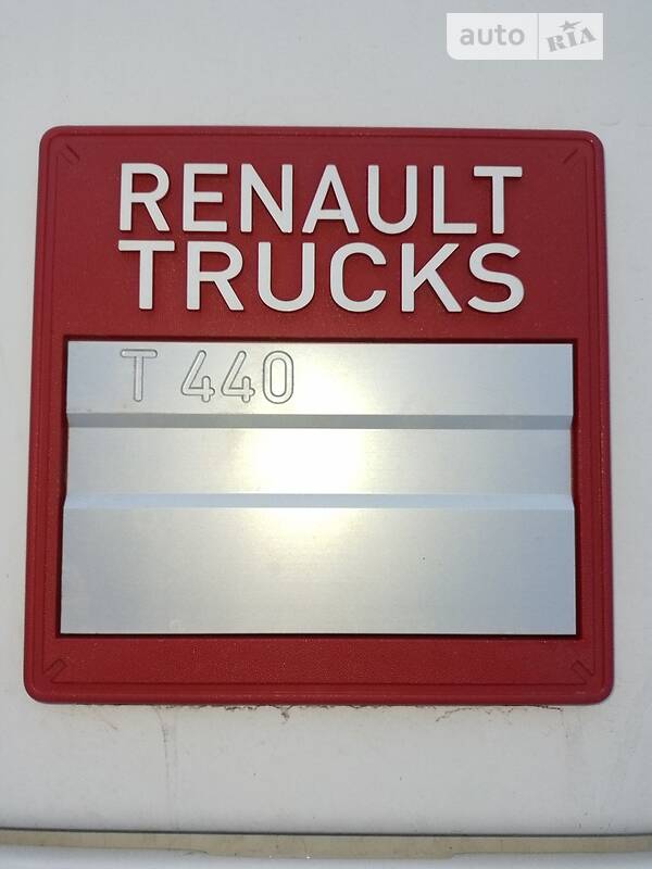 Тягач Renault Range T/T-Series  2016 в Києві