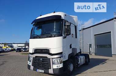 Тягач Renault Range T/T-Series  2015 в Киеве