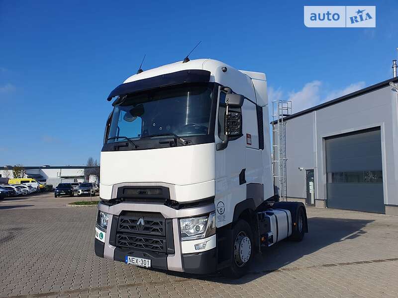 Renault Range T/T-Series  2015