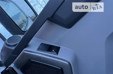 Тягач Renault Range T/T-Series  2015 в 