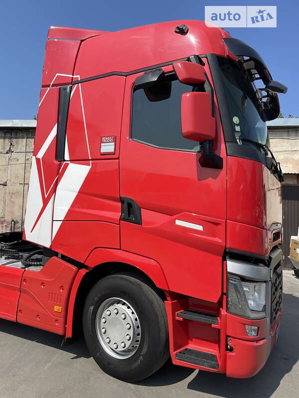 Тягач Renault Range T/T-Series  2014 в Калуші