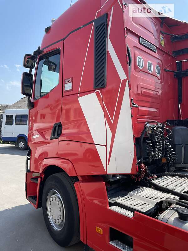Тягач Renault Range T/T-Series  2014 в Калуші