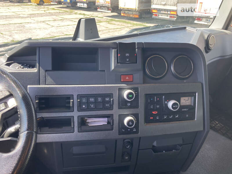 Тягач Renault Range T/T-Series  2014 в Ровно