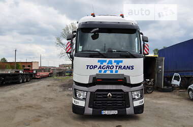 Тягач Renault Range T/T-Series  2015 в Ковелі