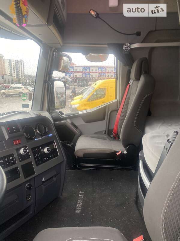 Тягач Renault Range T/T-Series  2015 в Львові