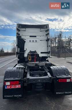 Тягач Renault Range T/T-Series  2015 в 