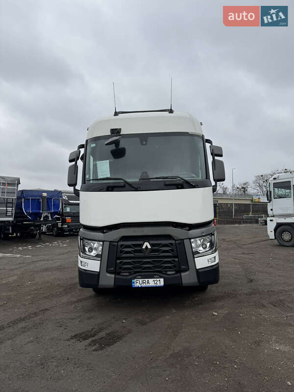 Тягач Renault Range T/T-Series  2015 в Києві