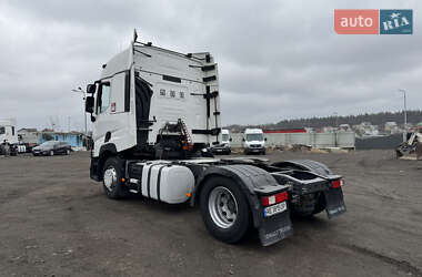 Тягач Renault Range T/T-Series  2015 в 