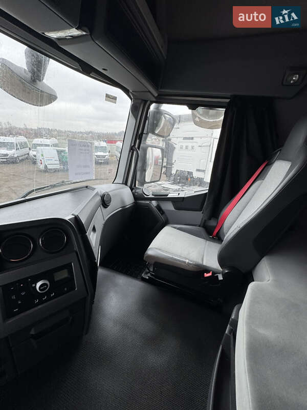 Тягач Renault Range T/T-Series  2015 в Києві