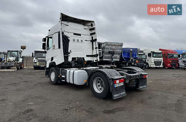 Тягач Renault Range T/T-Series  2015 в 