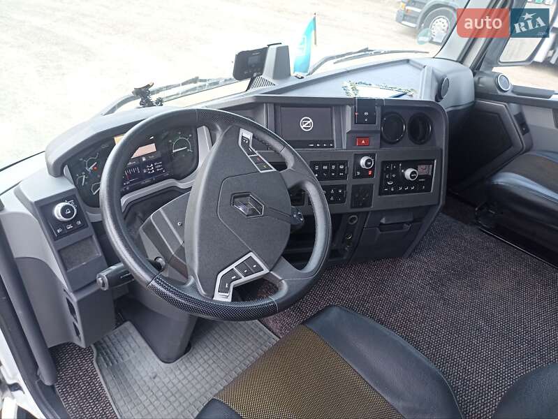 Тягач Renault Range T/T-Series  2015 в Ковеле