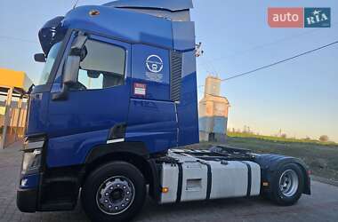 Тягач Renault Range T/T-Series  2015 в 