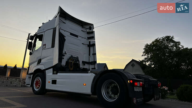 Тягач Renault Range T/T-Series  2015 в Тернополі