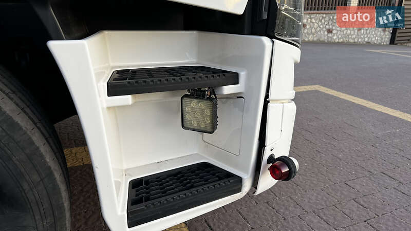 Тягач Renault Range T/T-Series  2015 в Тернополі