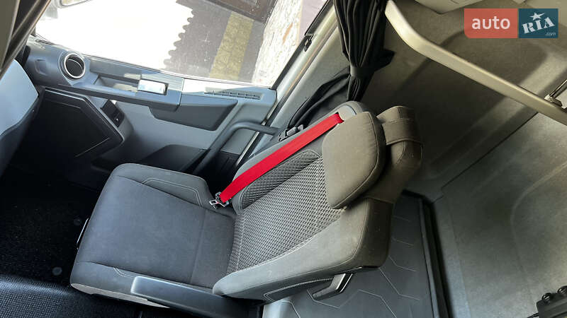 Тягач Renault Range T/T-Series  2015 в Тернополі