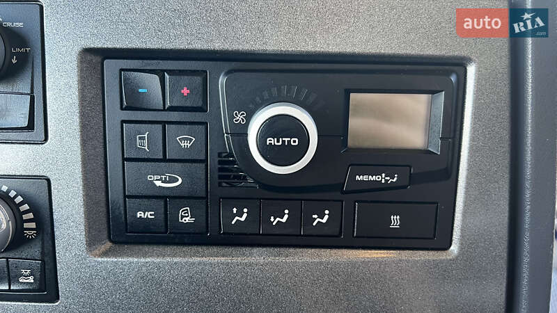 Тягач Renault Range T/T-Series  2015 в Тернополі