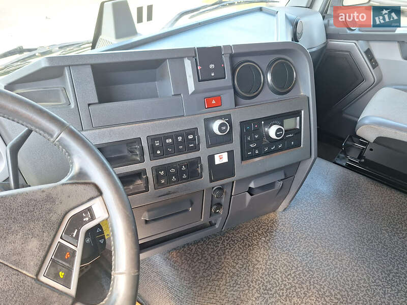 Тягач Renault Range T/T-Series  2015 в Білій Церкві