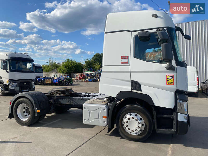 Тягач Renault Range T/T-Series  2014 в Києві
