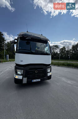 Тягач Renault Range T/T-Series  2015 в Тернополі