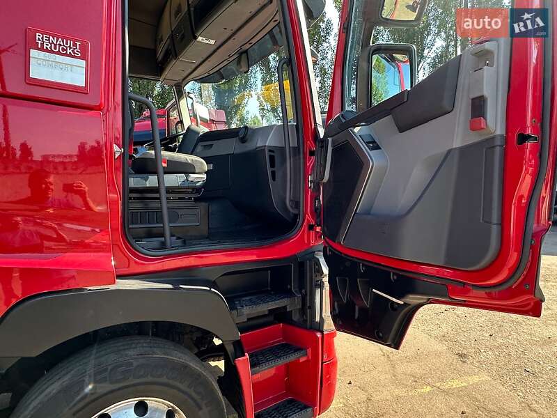 Тягач Renault Range T/T-Series  2017 в Киеве
