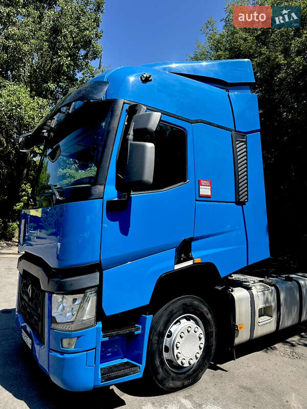 Тягач Renault Range T/T-Series  2016 в Рівному
