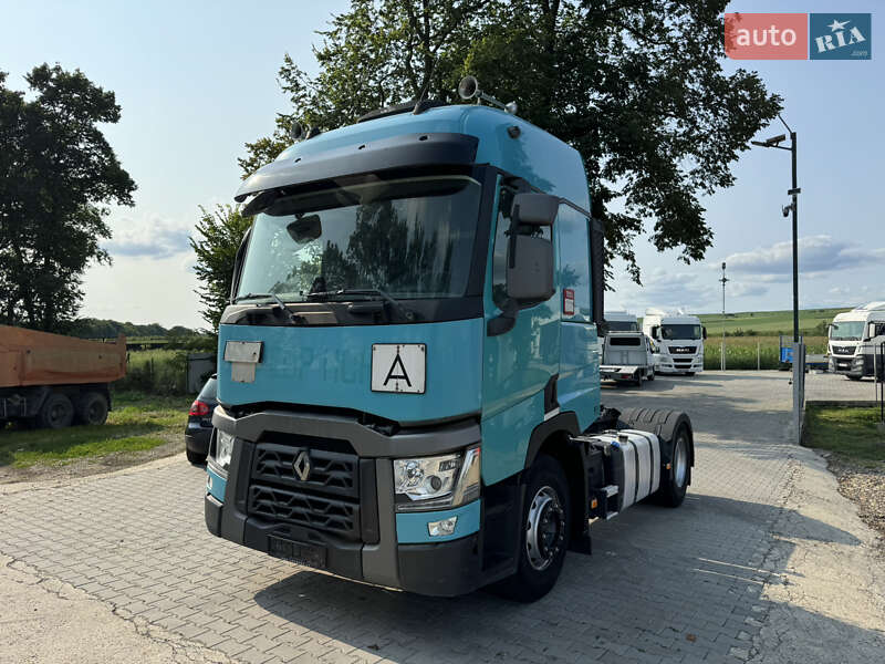 Тягач Renault Range T/T-Series  2015 в Чернівцях