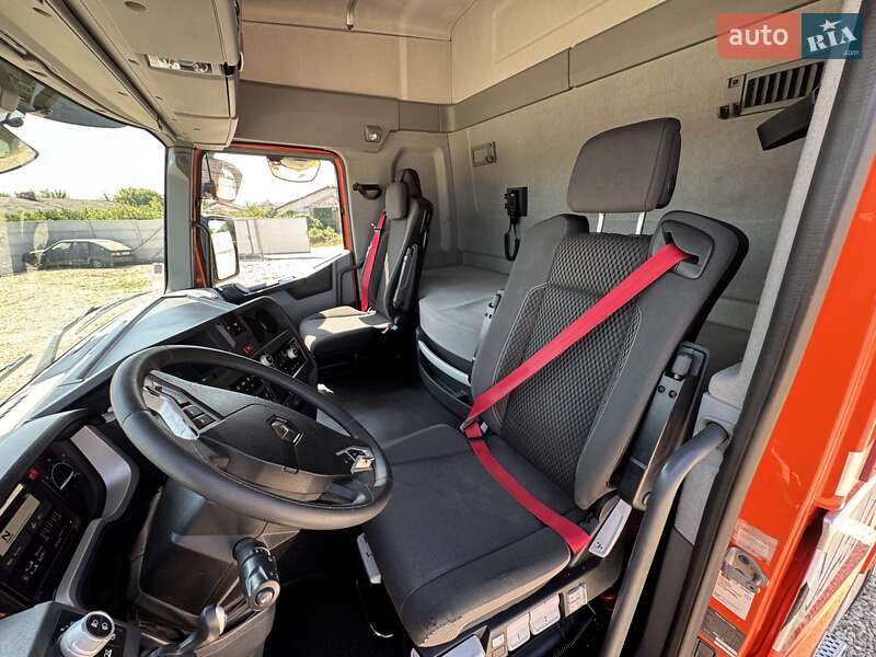 Тягач Renault Range T/T-Series  2017 в Радивиліві