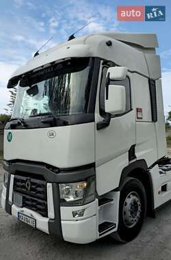 Тягач Renault Range T/T-Series  2015 в 