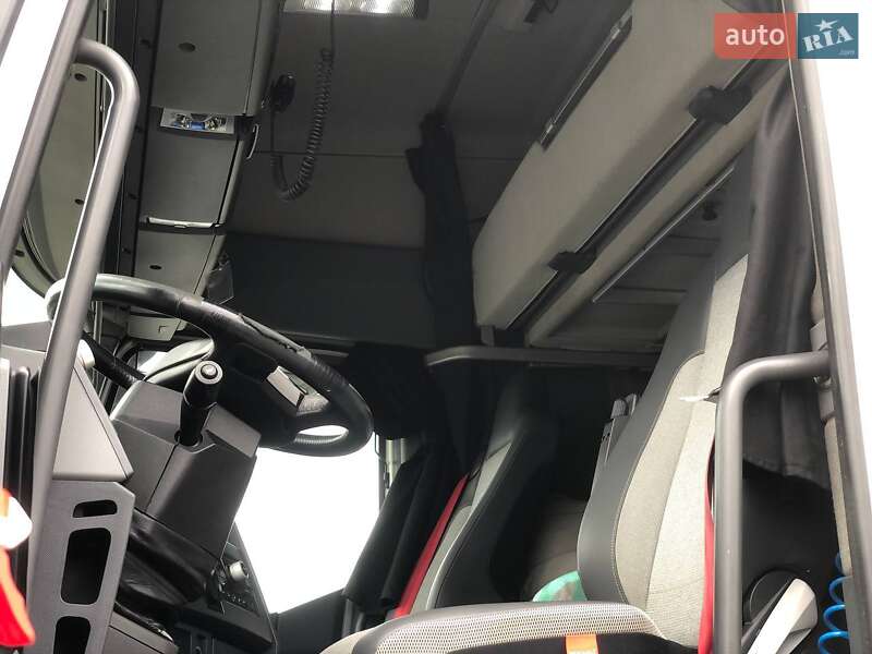 Тягач Renault Range T/T-Series  2015 в Ковеле