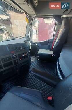 Тягач Renault Range T/T-Series  2014 в 