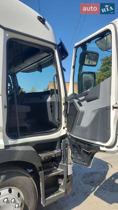 Тягач Renault Range T/T-Series  2014 в Рівному