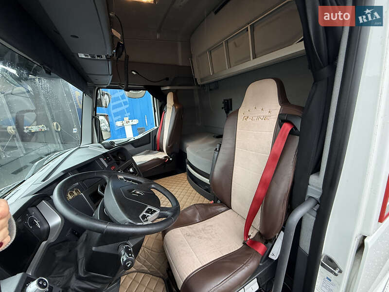 Тягач Renault Range T/T-Series 2014 в Києві фото 37 Тягач Renault Range T/T-Series 2014 в Києві