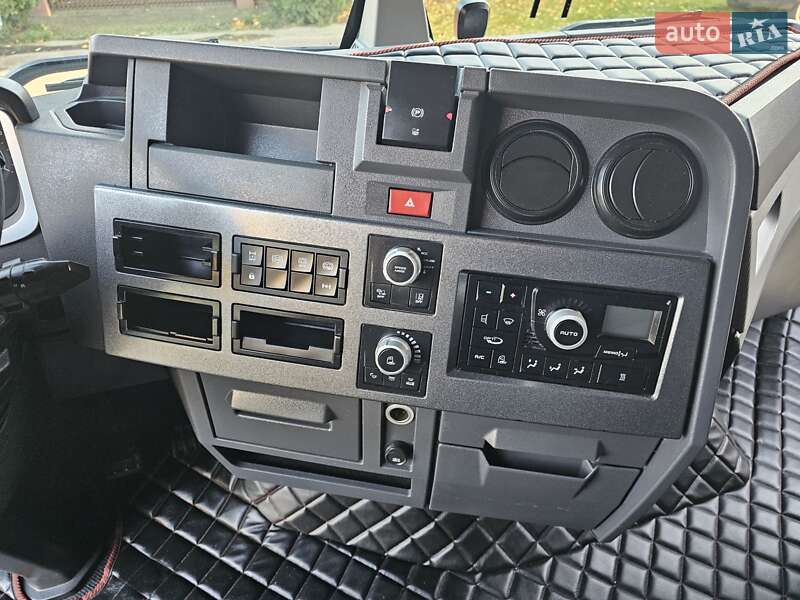 Тягач Renault Range T/T-Series  2017 в Луцке