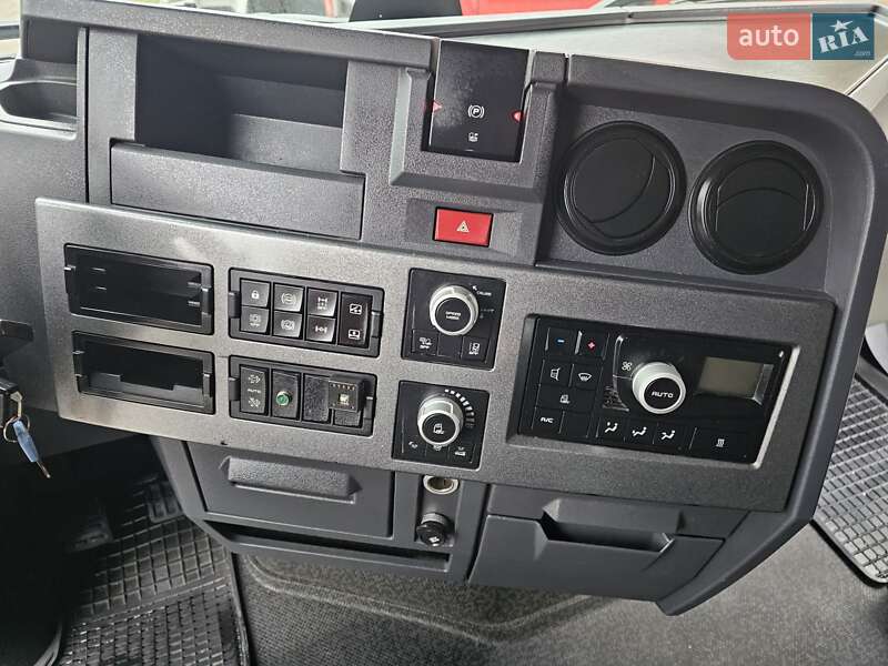 Тягач Renault Range T/T-Series  2017 в Луцьку