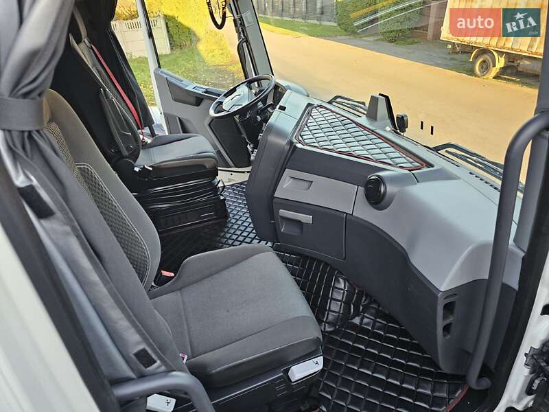 Тягач Renault Range T/T-Series 2017 в Луцке фото 48 Тягач Renault Range T/T-Series 2017 в Луцке