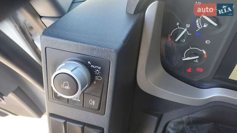 Тягач Renault Range T/T-Series  2014 в Рівному