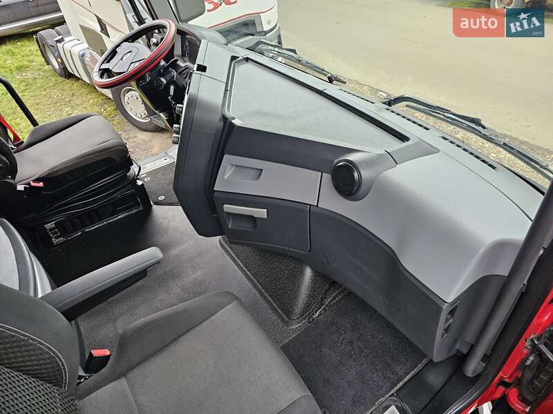 Тягач Renault Range T/T-Series 2017 в Луцьку фото 50 Тягач Renault Range T/T-Series 2017 в Луцьку