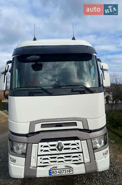 Грузовой фургон Renault Range T/T-Series  2014 в Иршаве