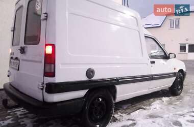 Грузовой фургон Renault Rapid 1995 в Кременце