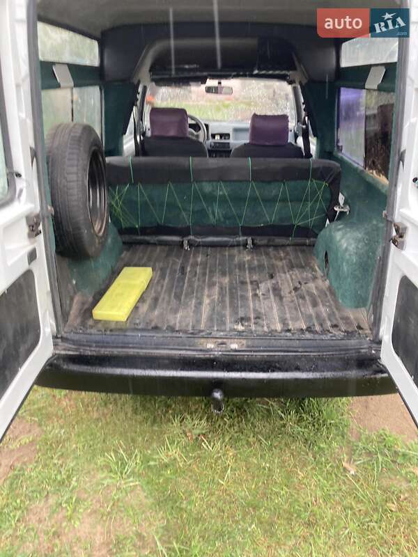 Минивэн Renault Rapid 1996 в Судовой Вишне