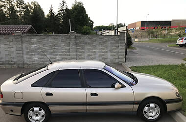Лифтбек Renault Safrane 1999 в Ровно