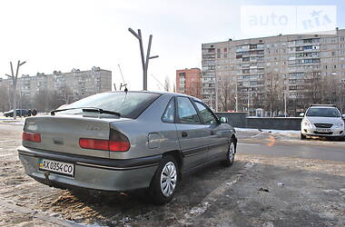 Лифтбек Renault Safrane 1994 в Харькове