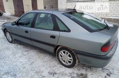 Ліфтбек Renault Safrane 1997 в Харкові