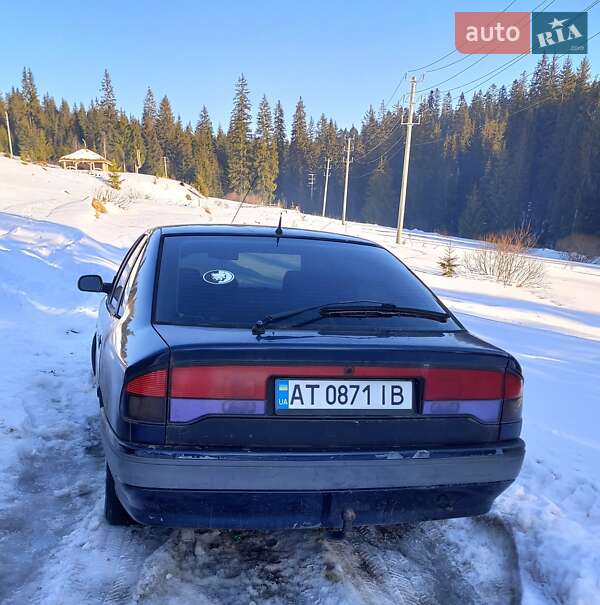 Ліфтбек Renault Safrane 1995 в Яремчі