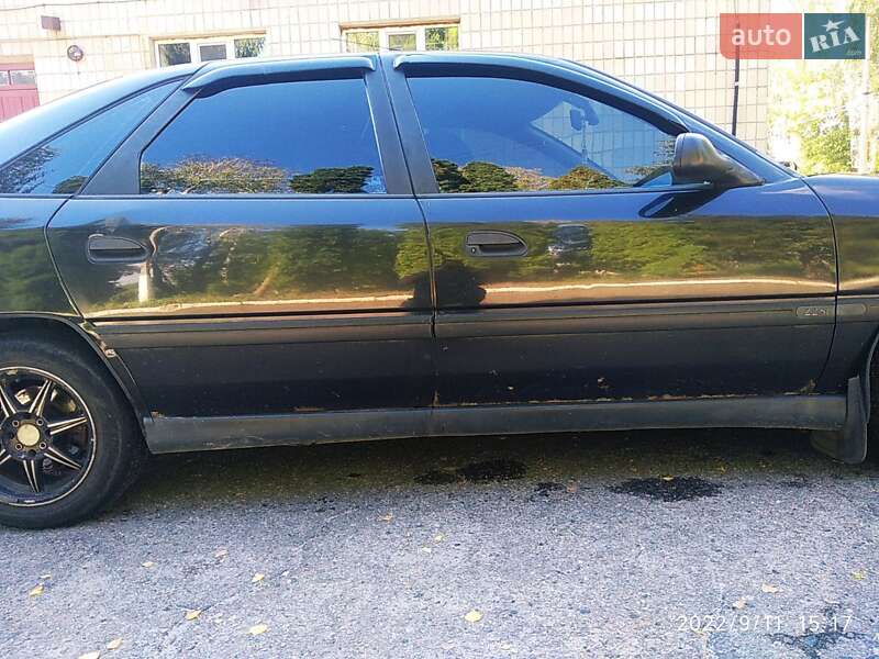 Ліфтбек Renault Safrane 1994 в Білій Церкві