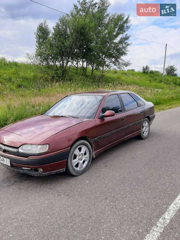 Лифтбек Renault Safrane 1997 в Львове