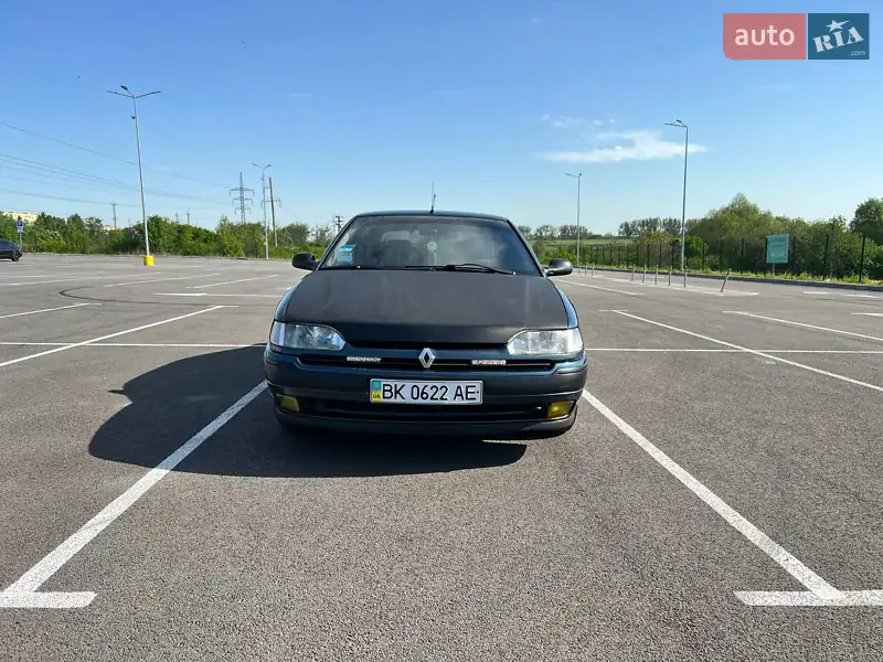 Renault Safrane 1993