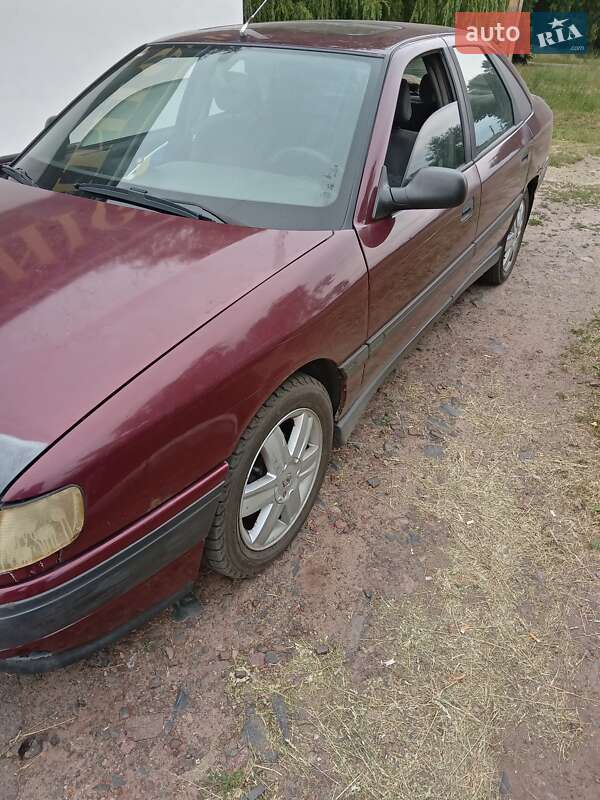 Renault Safrane 1994