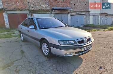 Лифтбек Renault Safrane 1998 в Чернигове