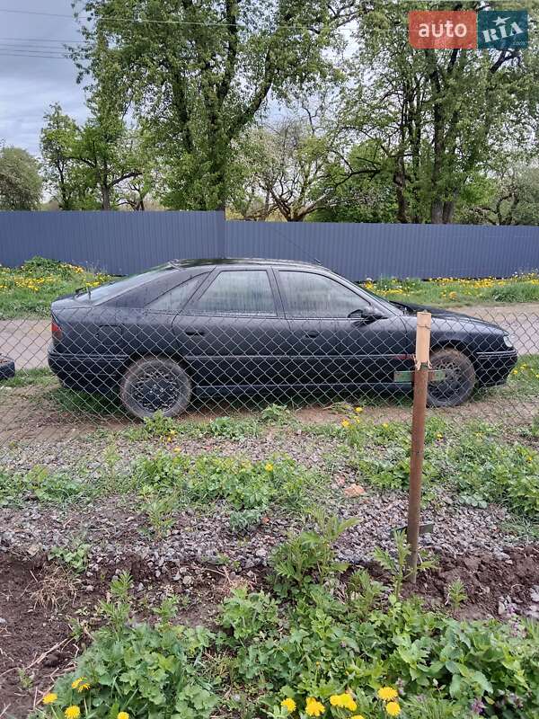 Ліфтбек Renault Safrane 1994 в Вінниці
